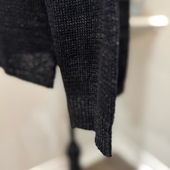 À La Carte's Versatile Black Cowl Neck Sweater size Medium - Picture 6 of 11